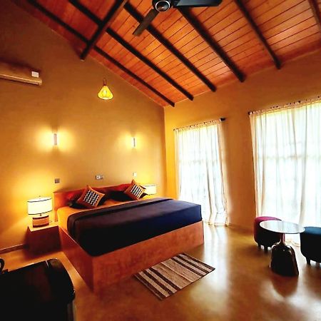 Art Yala Boutique Resort Tissamaharama Extérieur photo